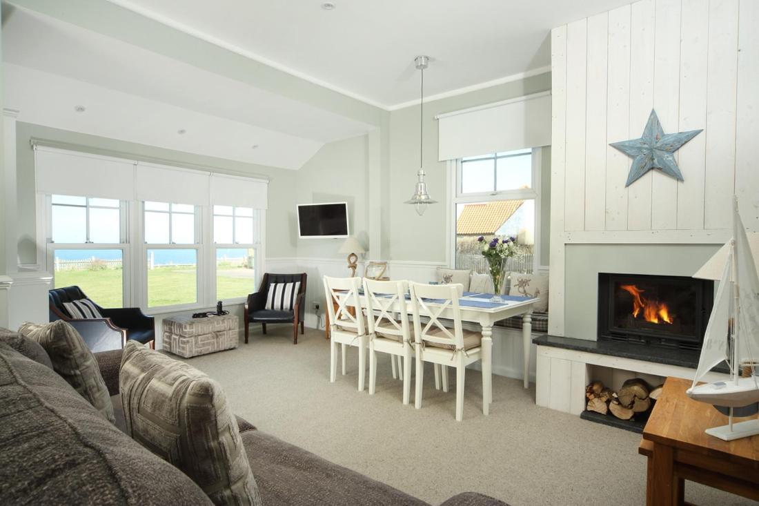 Point Cottages, Bamburgh Exterior photo